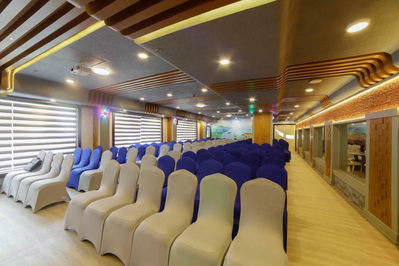 Bhavanam Regency Guruvayoor Guruvāyūr Εξωτερικό φωτογραφία